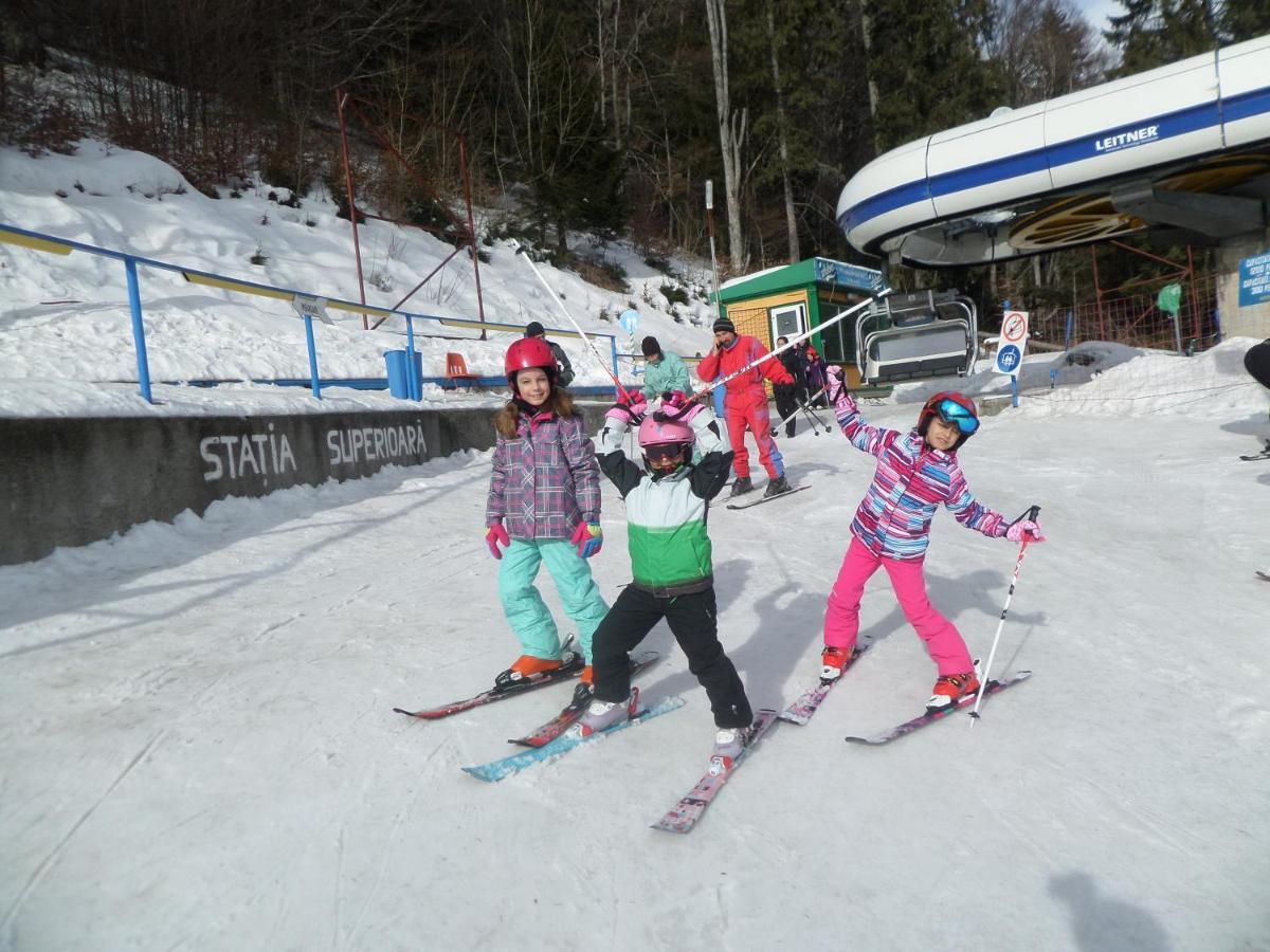 Kalinderu Skier'S Apartament Bellevue Buşteni Extérieur photo