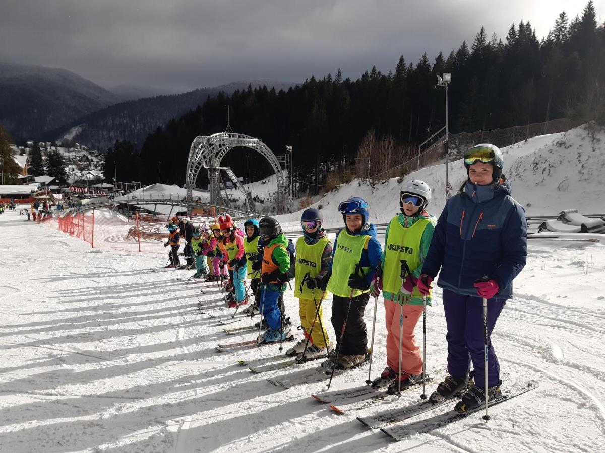 Kalinderu Skier'S Apartament Bellevue Buşteni Extérieur photo