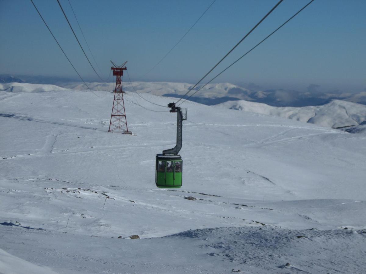 Kalinderu Skier'S Apartament Bellevue Buşteni Extérieur photo