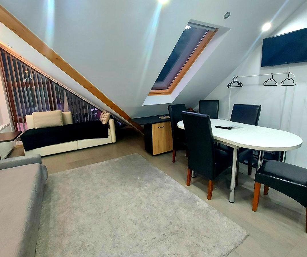 Kalinderu Skier'S Apartament Bellevue Buşteni Extérieur photo