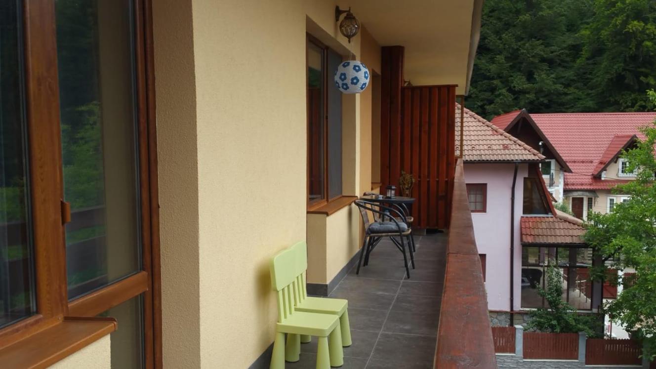 Kalinderu Skier'S Apartament Bellevue Buşteni Chambre photo